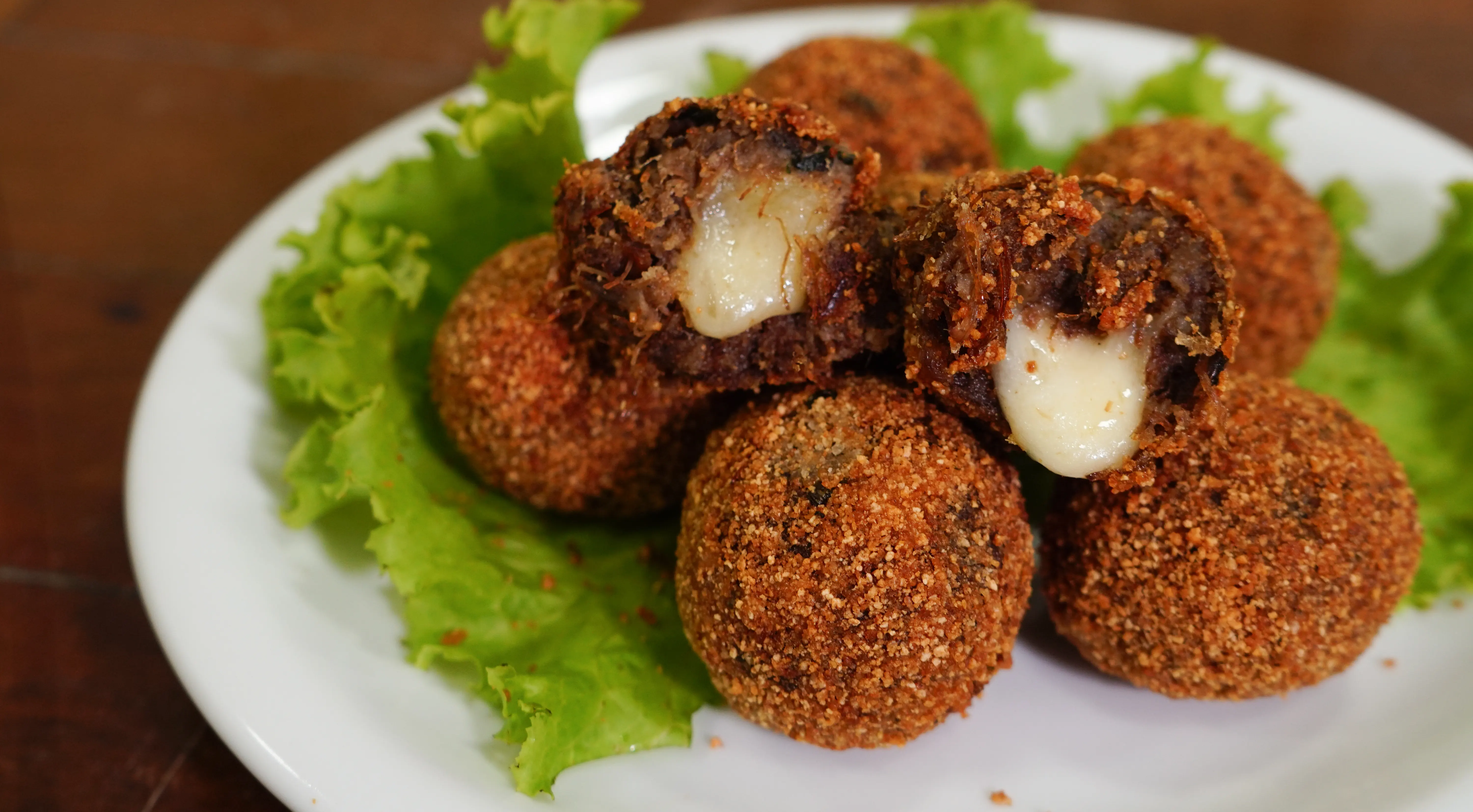 Bolinho de Costela